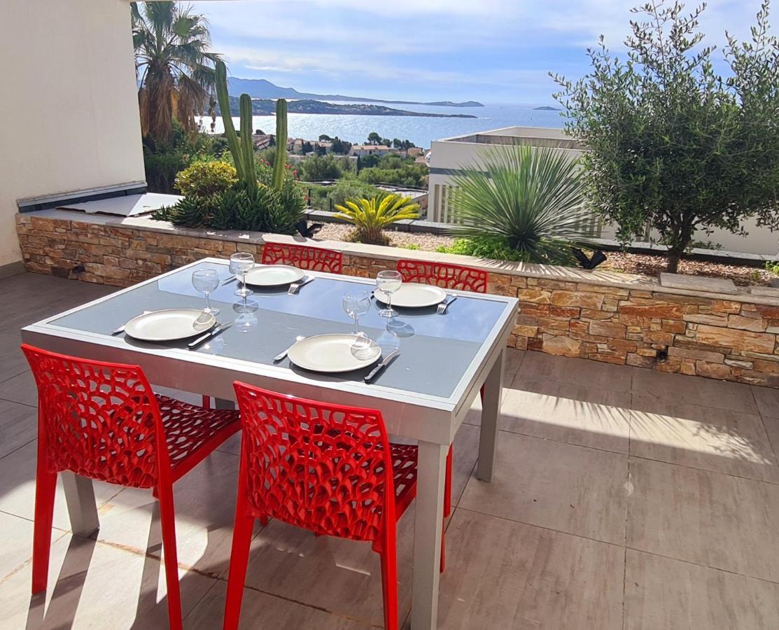 Magnifique Appartement Vue Mer - Grande Terrasse Et Piscine Bandol Exterior foto